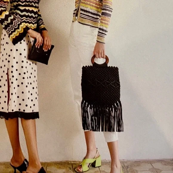 🪅Danielle Nicole Macrame Handbag Black Fringe - Picture 3 of 10